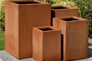Corten steel flower pot