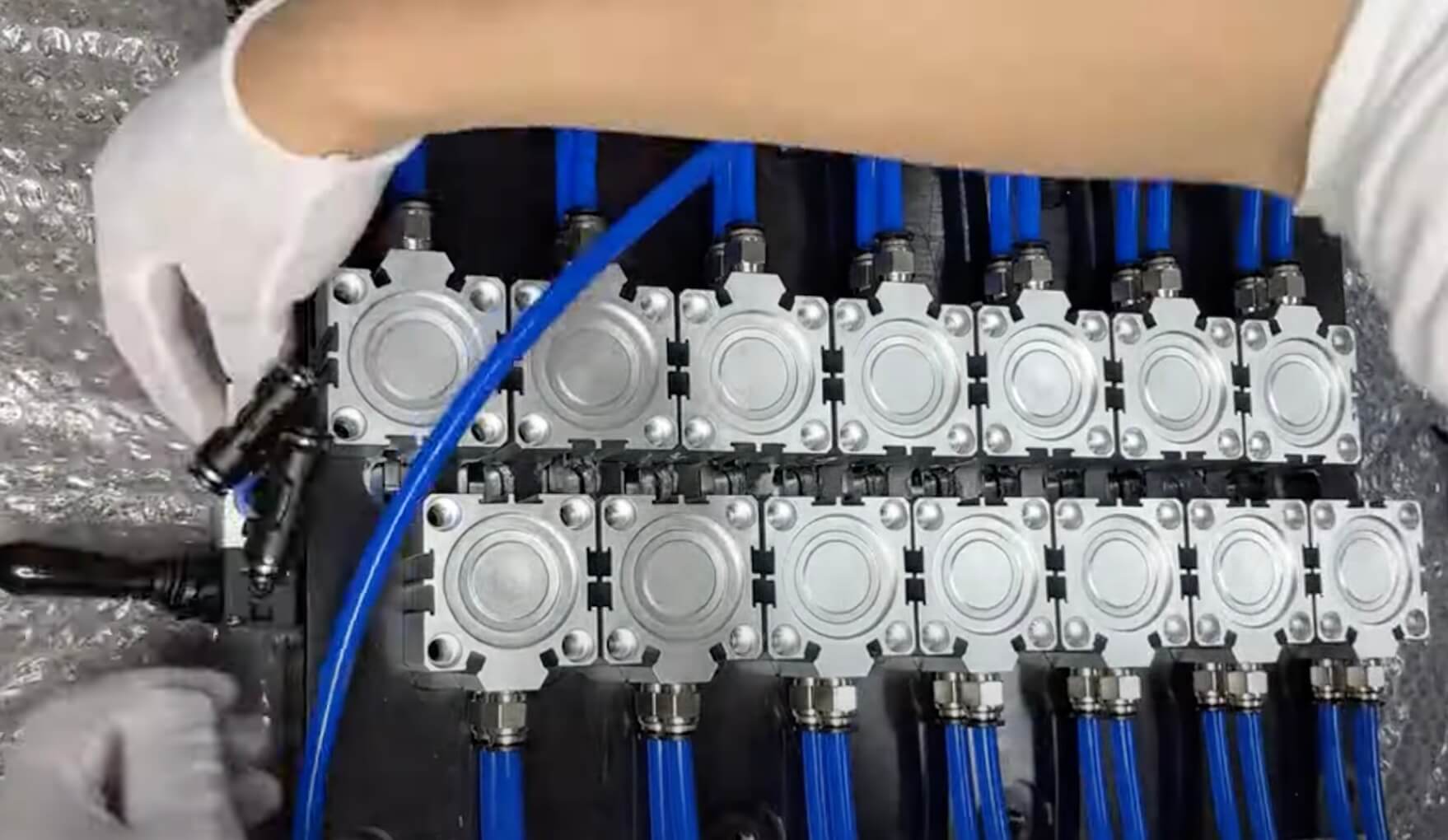 CNC Pneumatic Universal Fixture Installation
