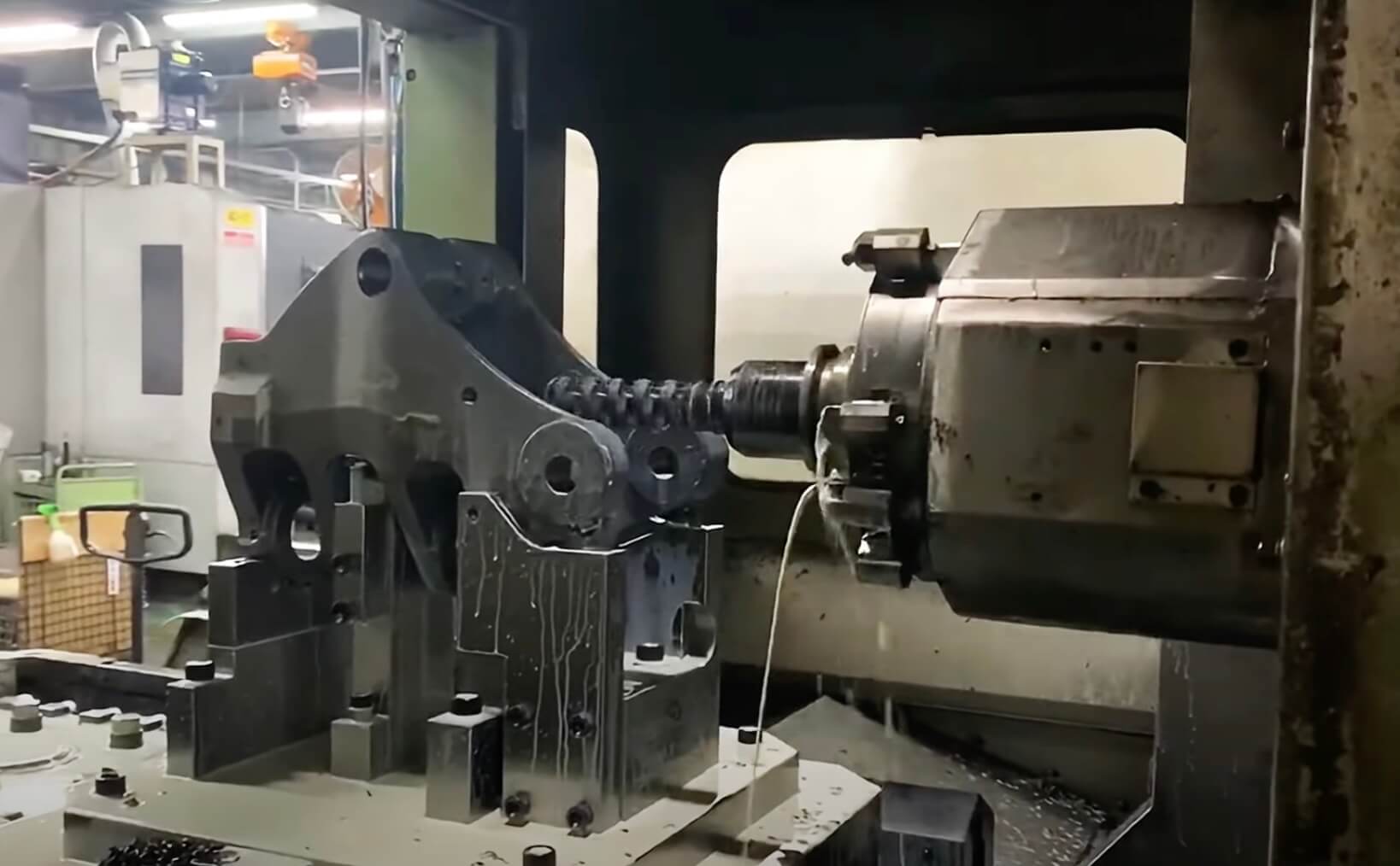 Rough milling with corn style cutter